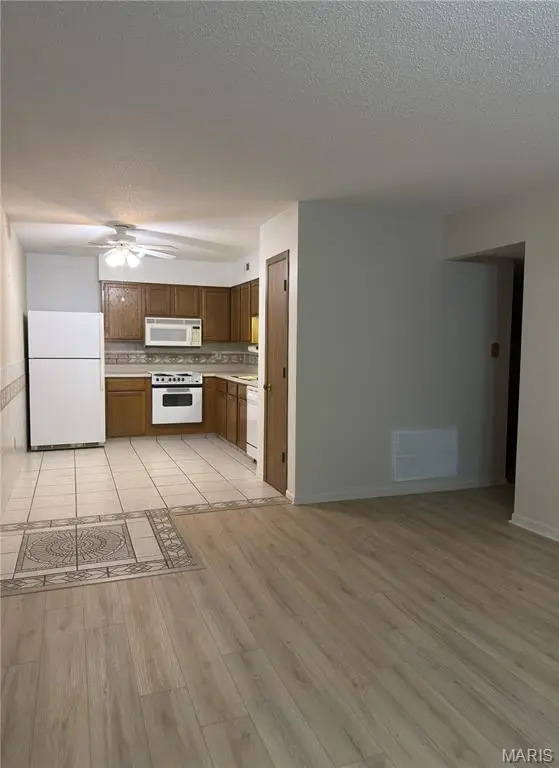 5265 Cricket Glen Court #A, Saint Louis, MO 63129 - #3
