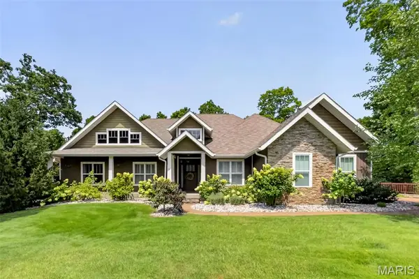 17 Little Lake Court, Troy, MO 63379