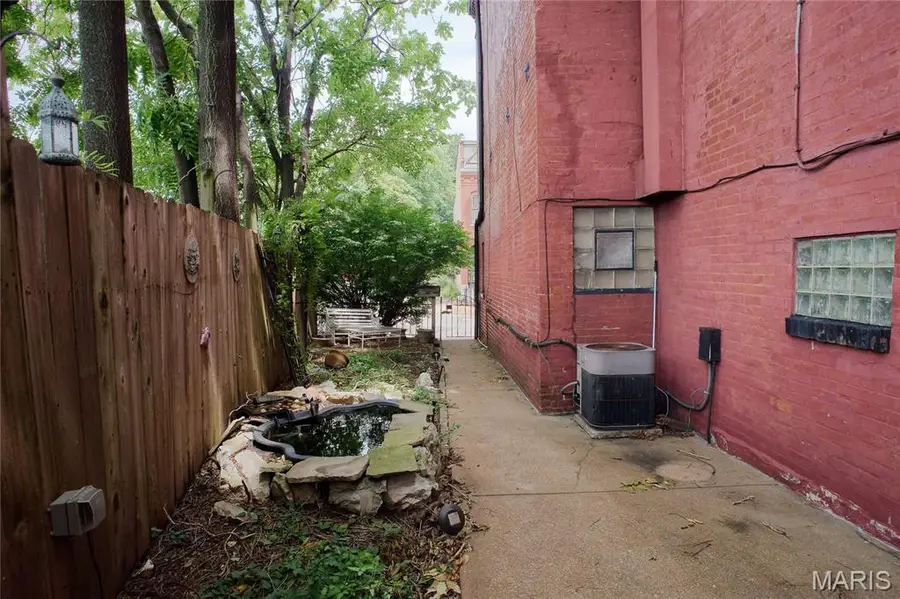 1308 Sidney Street, Saint Louis, MO 63104 - #3