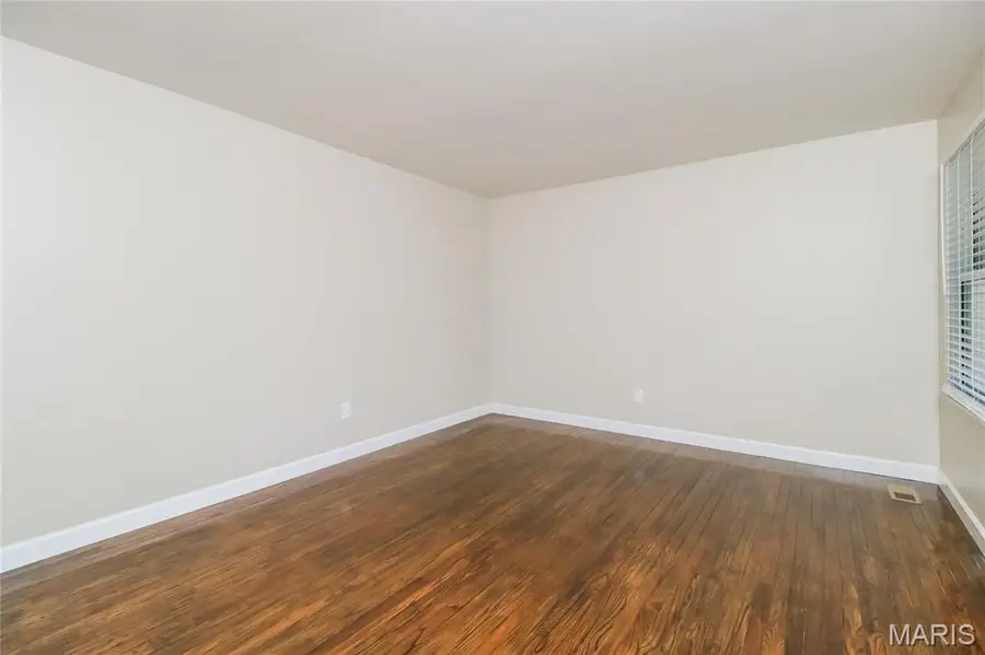 1030 Lees Lane, Florissant, MO 63031 - #3