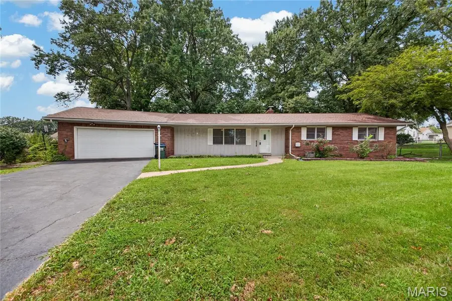 610 Laurel Dr, Waterloo, IL 62298 - #2