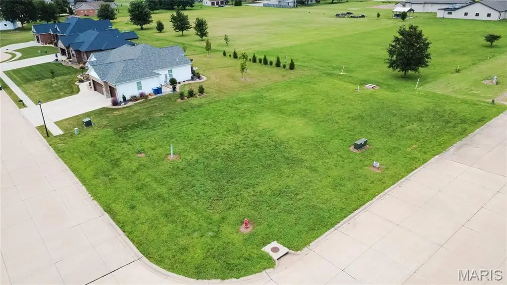 800 N Roosevelt Street, New Baden, IL 62265 - #1