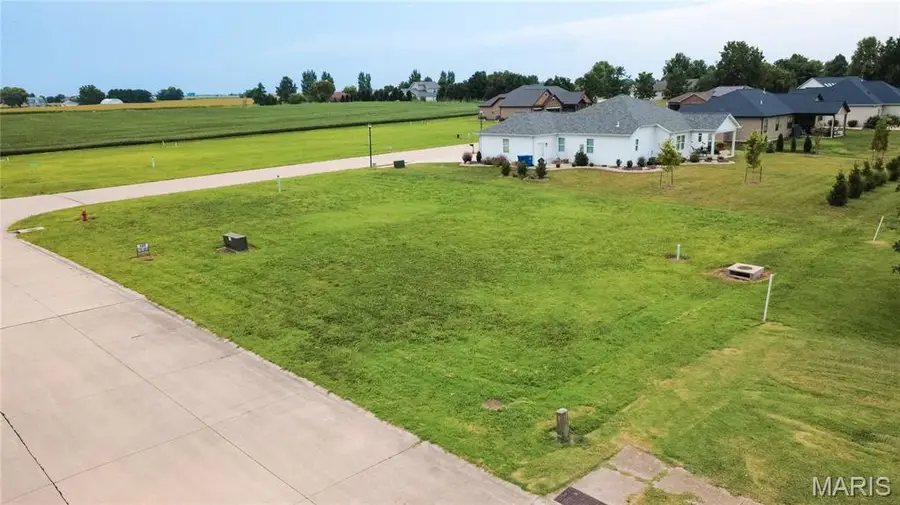 800 N Roosevelt Street, New Baden, IL 62265 - #3