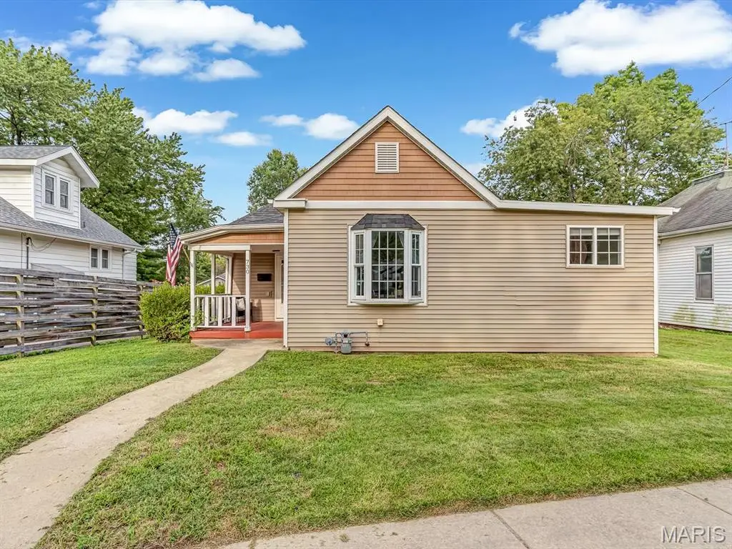 730 Hale Avenue, Edwardsville, IL 62025 - #1