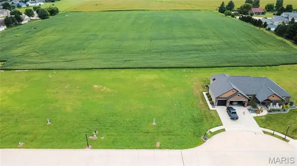 809 N Roosevelt Street, New Baden, IL 62265