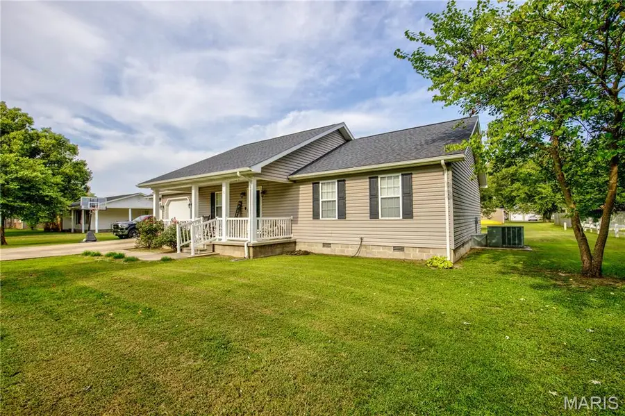 355 Margaret Dr, East Prairie, MO 63845 - #3