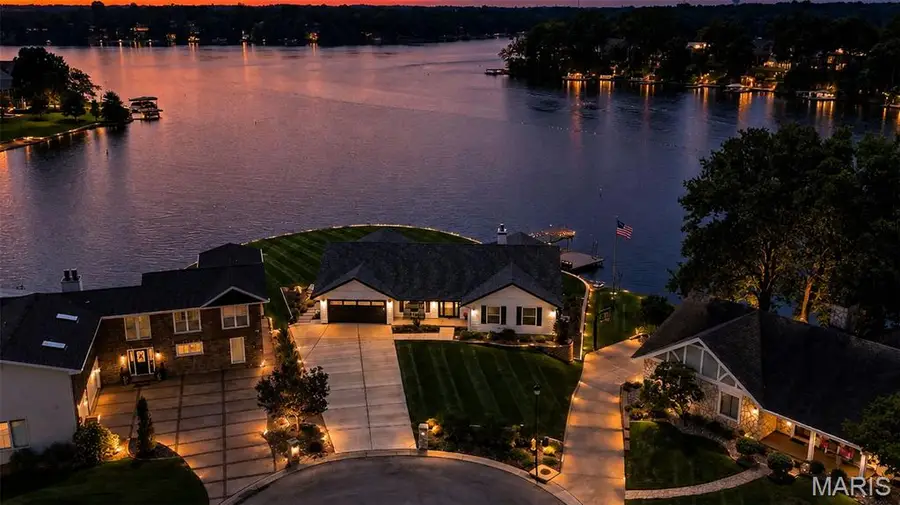 22 Harbor Point Court, Lake Saint Louis, MO 63367 - #3