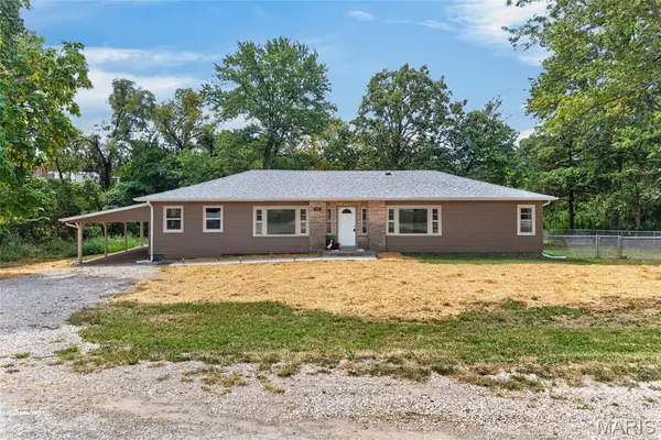 107 Church Street, Crocker, MO 65452