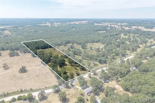 Address Withheld By Seller, Lebanon, MO 65536