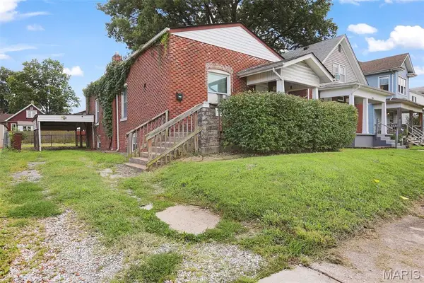 2436 Delmar Avenue, Granite City, IL 62040