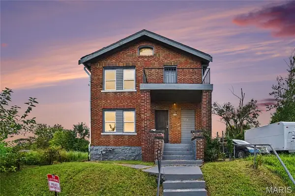 5704 Labadie Avenue, St Louis, MO 63120