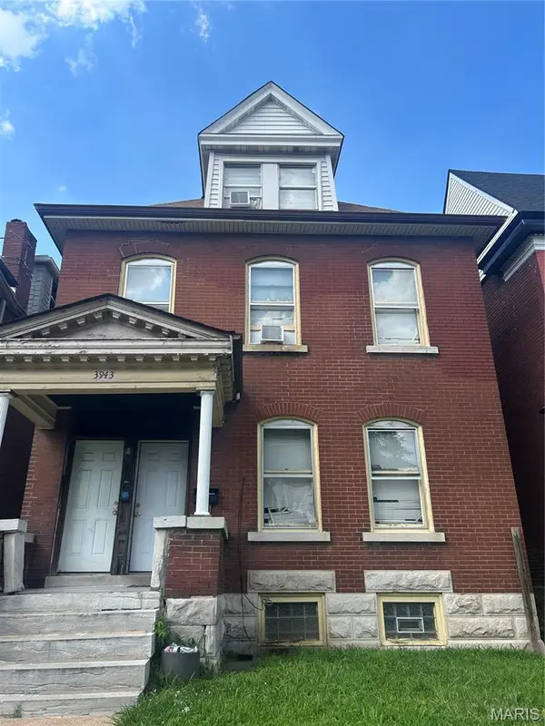 3943 Greer Avenue, St Louis, MO 63107