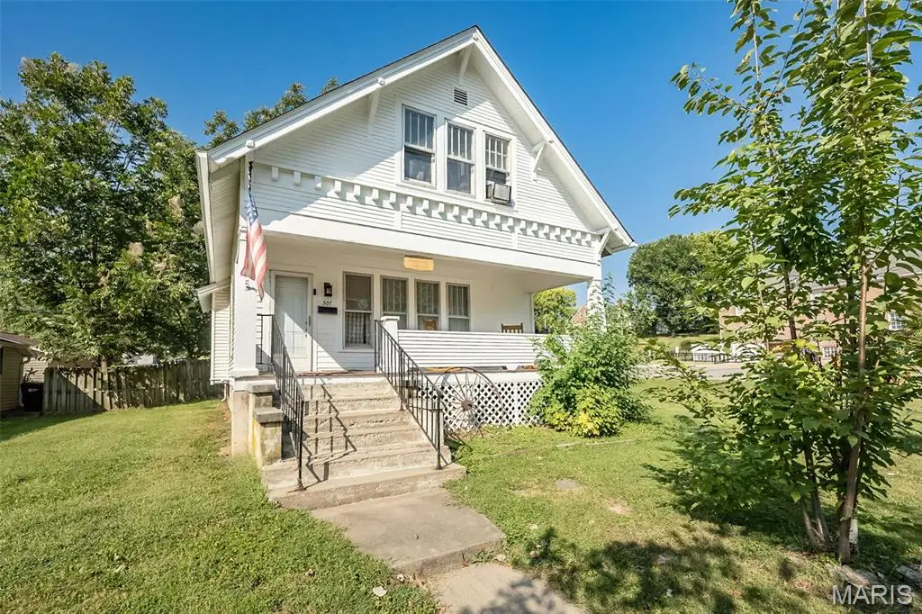 307 5th N, Elsberry, MO 63343 - #1