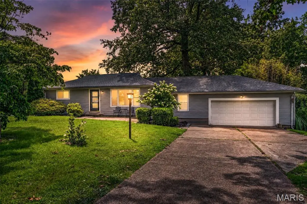 127 Applegate Lane, Ballwin, MO 63011 - #1