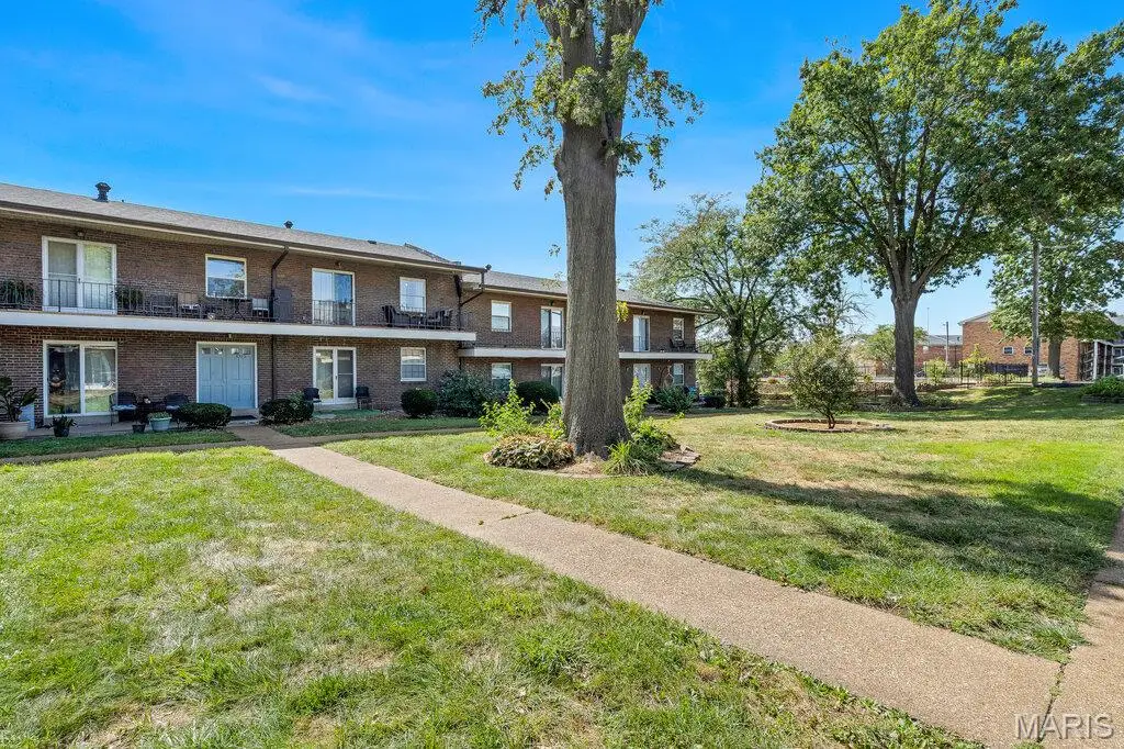 6935 Colonial Woods Drive #23, Saint Louis, MO 63129 - #1