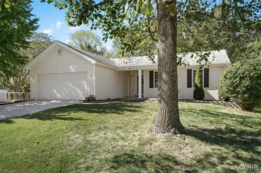 226 Barrington Drive, Saint Peters, MO 63376 - #2