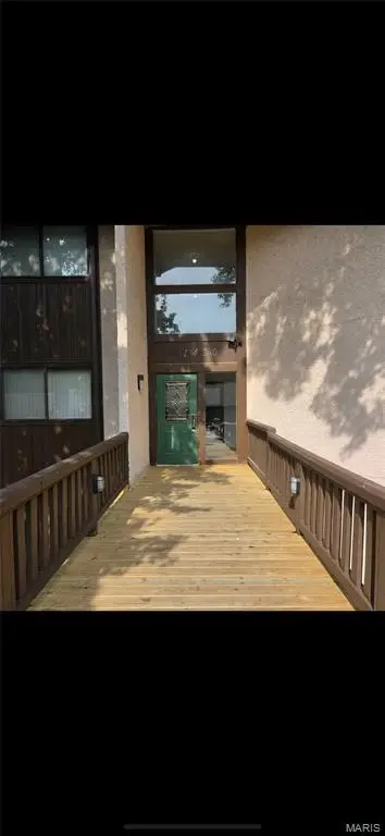 1410 Heritage Landing #17, St Charles, MO 63303