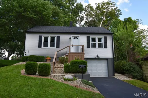 218 Adams Street, Edwardsville, IL 62025