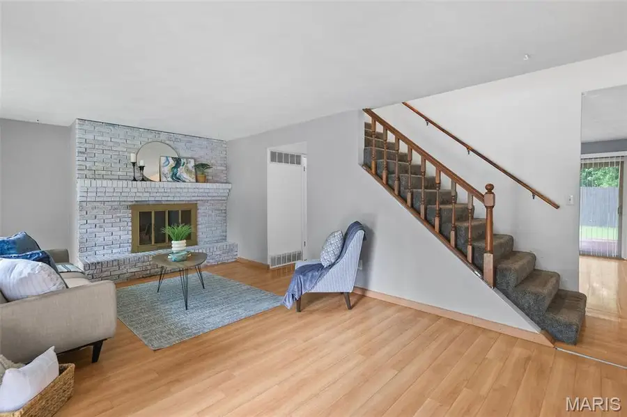 711 Fort Henry Road, Belleville, IL 62221 - #3