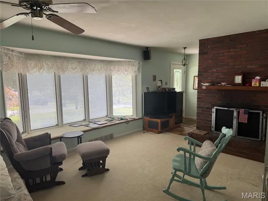 247 Geremma Drive, Ballwin, MO 63011 - #2