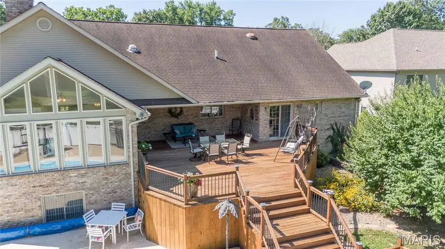 1015 E Oak Street, Greenville, IL 62246 - #3