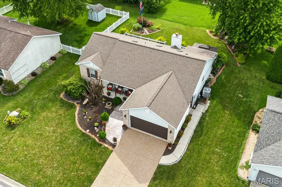 939 Dunberry Drive, O Fallon, IL 62269 - #2