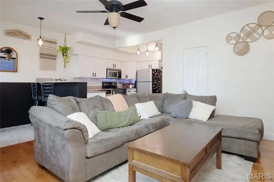 915 Allen Avenue #4, Saint Louis, MO 63104 - #3