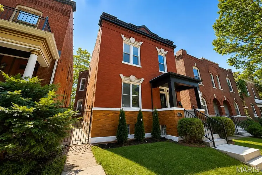 2642 Accomac Street, Saint Louis, MO 63104 - #2