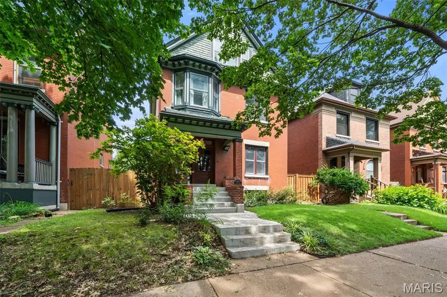 3625 Juniata Street, Saint Louis, MO 63116 - #2