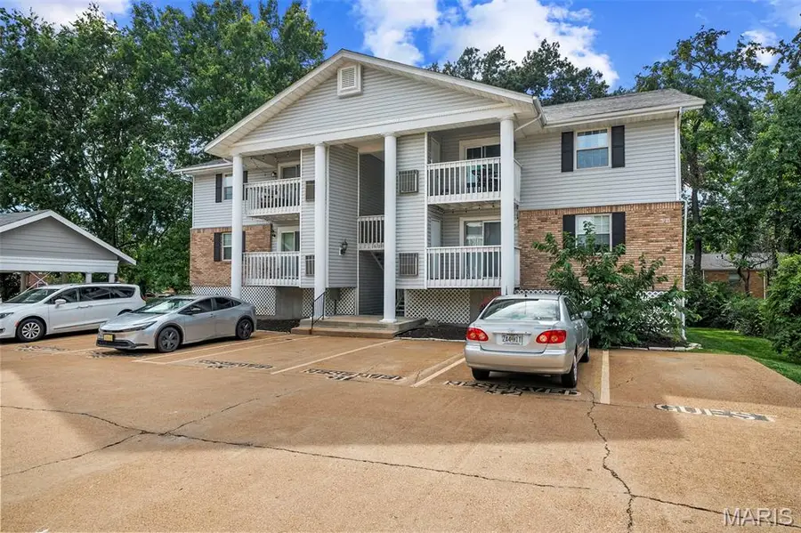 621 S Kirkwood Road #303, Saint Louis, MO 63122 - #3