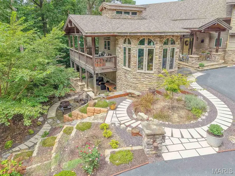 1003 Berry Lane, Edwardsville, IL 62025 - #3