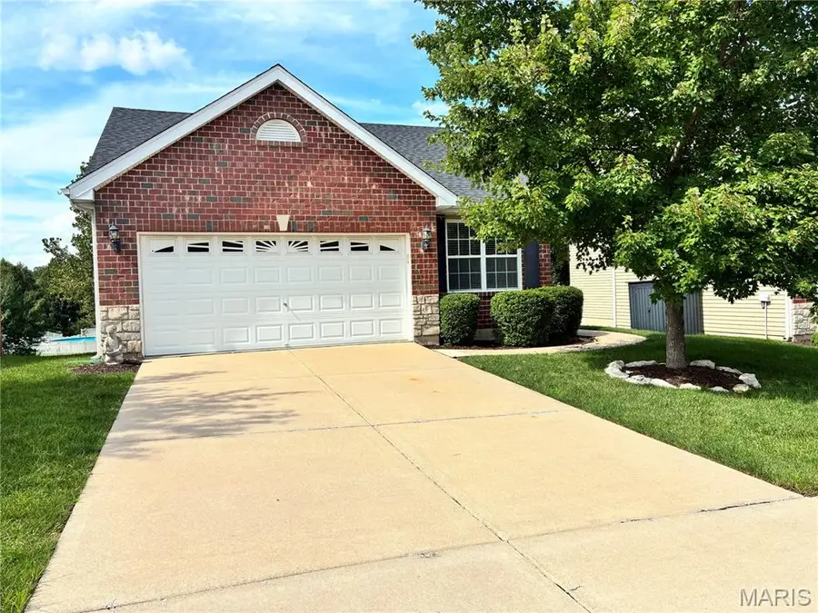 221 Stone Run Boulevard, Wentzville, MO 63385 - #2