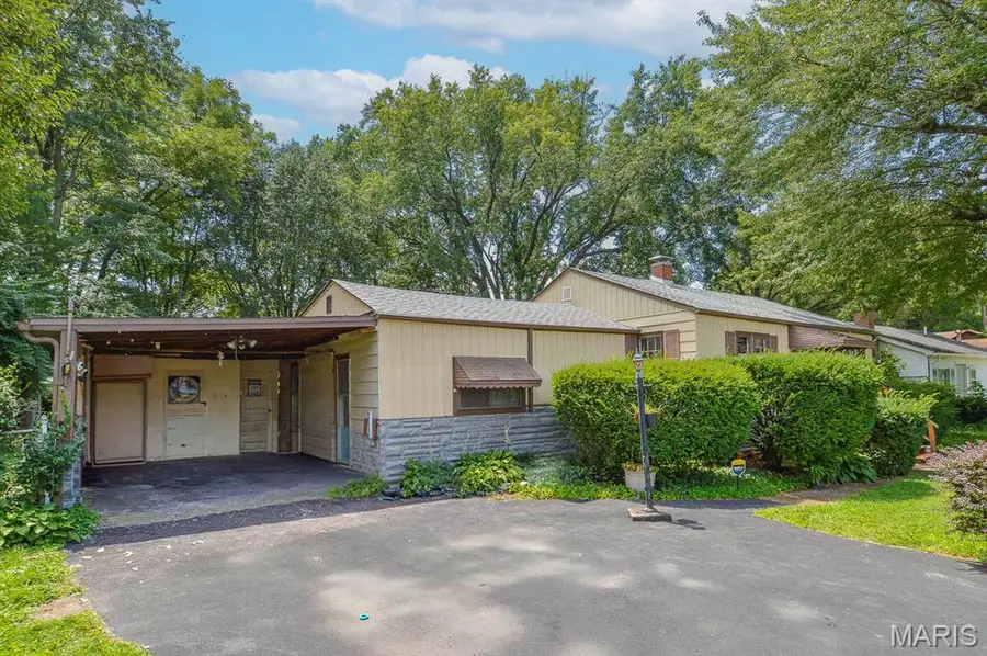 9120 Summit Drive, Fairview Heights, IL 62208 - #3