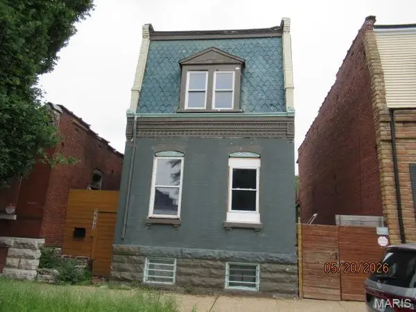 2717 Winnebago Street, St Louis, MO 63118