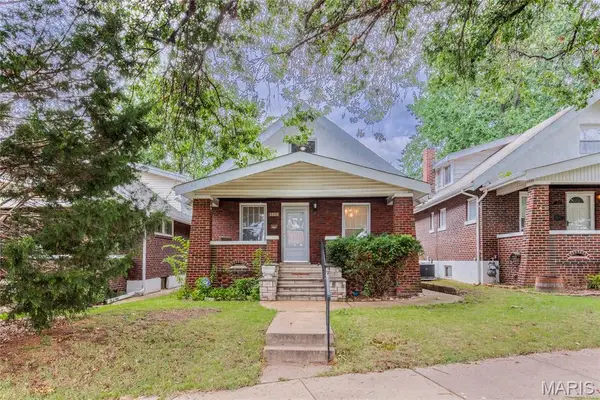 3325 Norma Court, St Louis, MO 63139