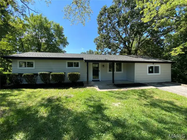 1651 Crystal Heights Road, Festus, MO 63028