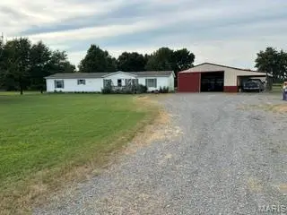 524 Southcreek Road, Sikeston, MO 63801 - #1