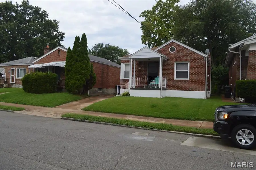 2827 Macklind Avenue, Saint Louis, MO 63139 - #2