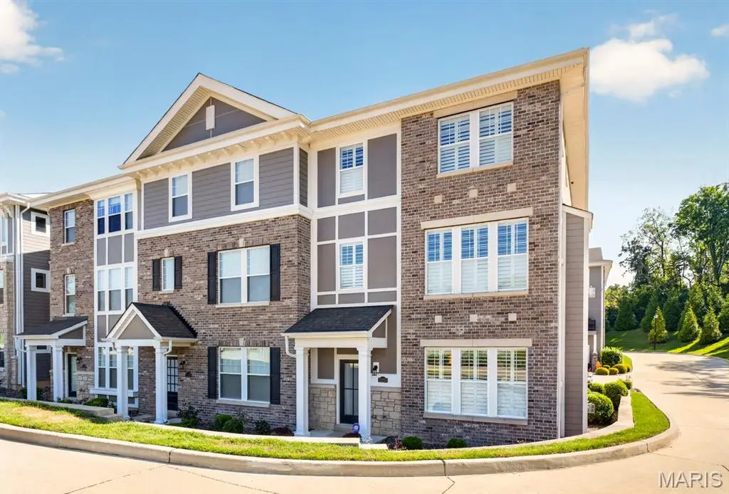 11201 Talamore Circle #1, Frontenac, MO 63131 - #1