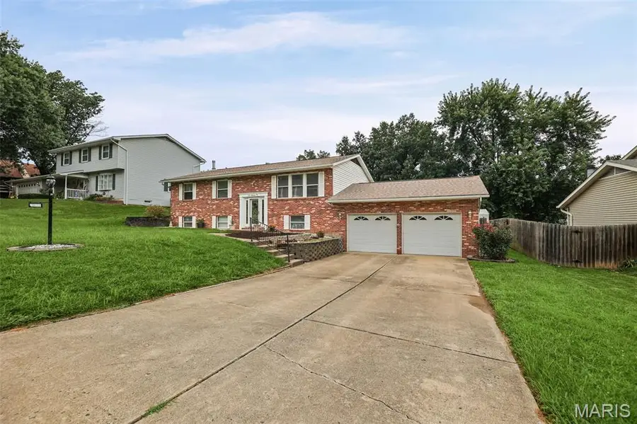 1810 Montview Avenue, Godfrey, IL 62035 - #3