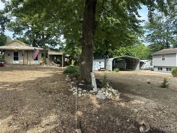 19609 Kay Lane, Carlyle, IL 62231