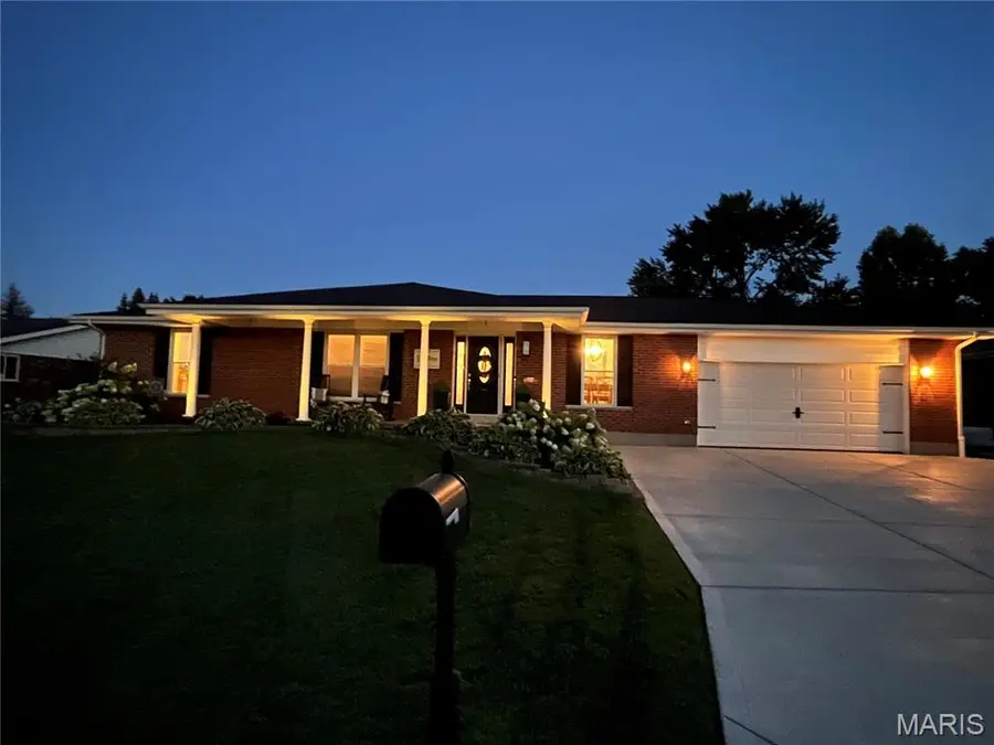 931 Quince Drive, Saint Charles, MO 63301 - #2