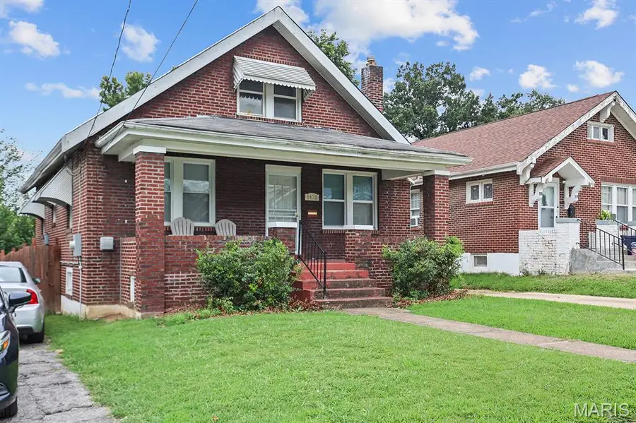 6420 Glenmore Avenue, Uplands Park, MO 63121 - #3