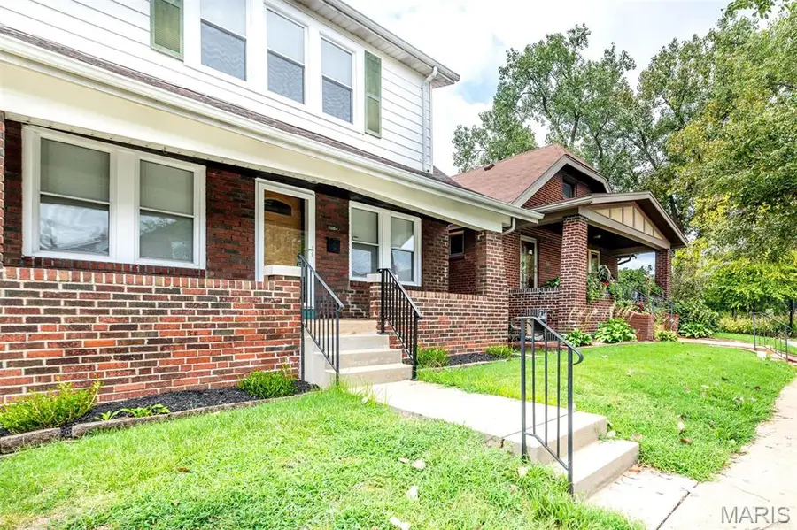 6054 Hartford Street, Saint Louis, MO 63139 - #3