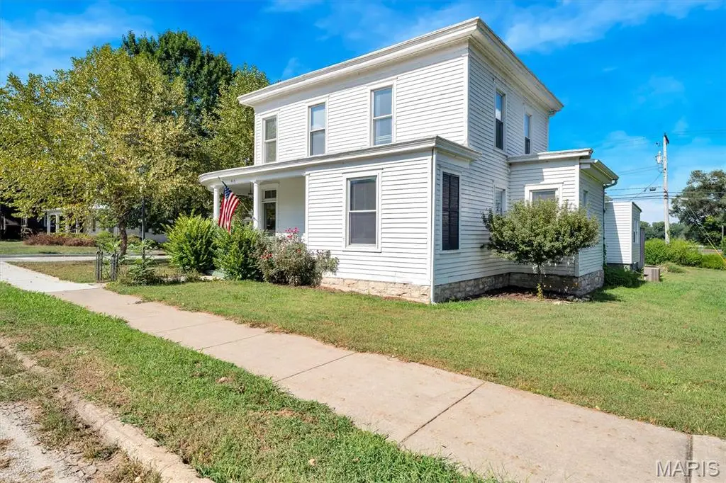 404 S 2nd Street, Clarksville, MO 63336 - #1