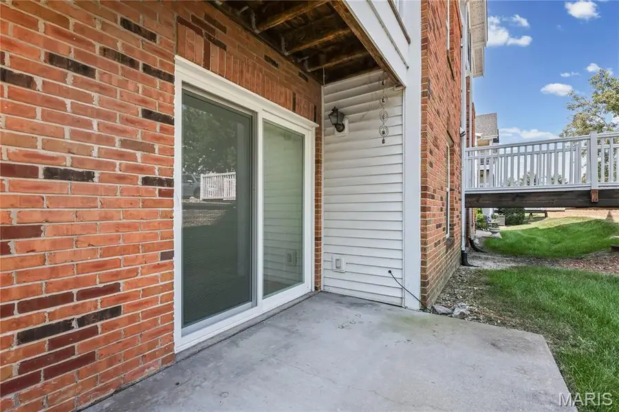 1209 Woodland Point Drive #B, Saint Louis, MO 63146 - #3