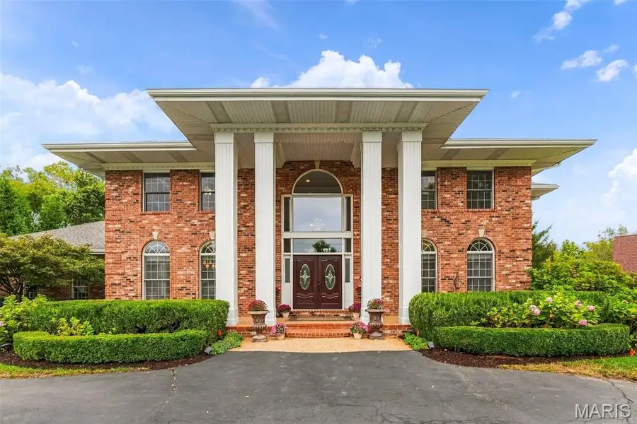 12923 Conway Road, Creve Coeur, MO 63141 - #2
