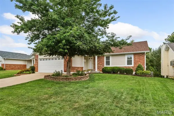 15 Dorchester Court, St Peters, MO 63376
