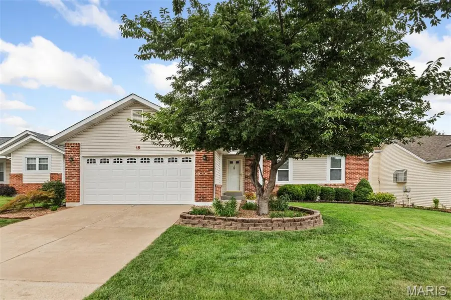 15 Dorchester Court, Saint Peters, MO 63376 - #2