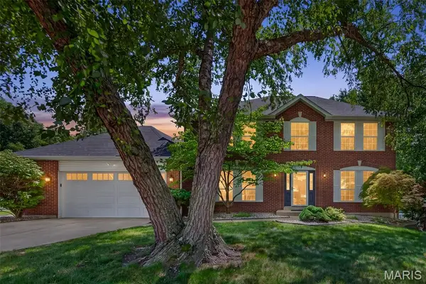 10 Docs Ct., St Charles, MO 63303